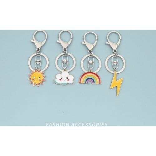 Cartoon Sun Rainbow Lightning Keychain Cute Car Keyring Charm Bag Rainbow Pendant Fashion Metal Key Chains Trinket Couple Gift
