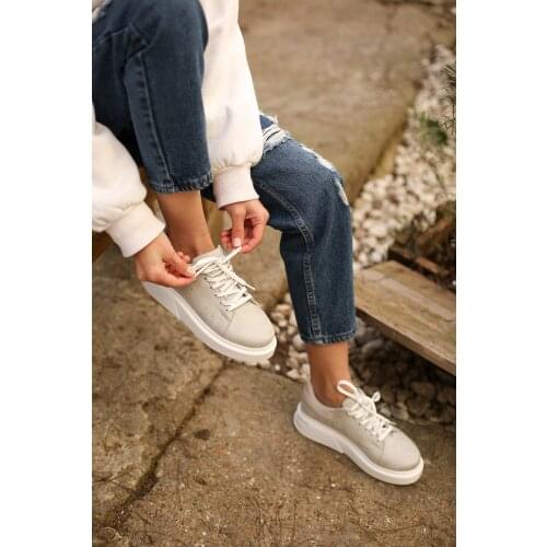 Thick Sole Sneakers Sport Shoes Top Qulaity Womens Shoes Round Toe Lace Up Casual Sneakers Hot Sell For Spring Autumn