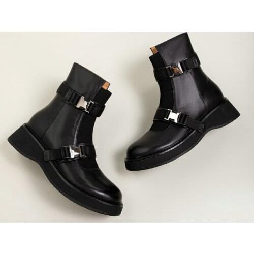 QZYERAI 2021 England Ankle Boots Soft Genuine Leather With Winter Platform Black Classic New Stylish Women Shoes Martin Boots