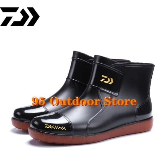 Daiwa Rain Boots Mens Rubber Boots Fishing Water-proof Rainboots Anti-skid Colorful Unisex Ankle Boots Light Water Shoe Flat He