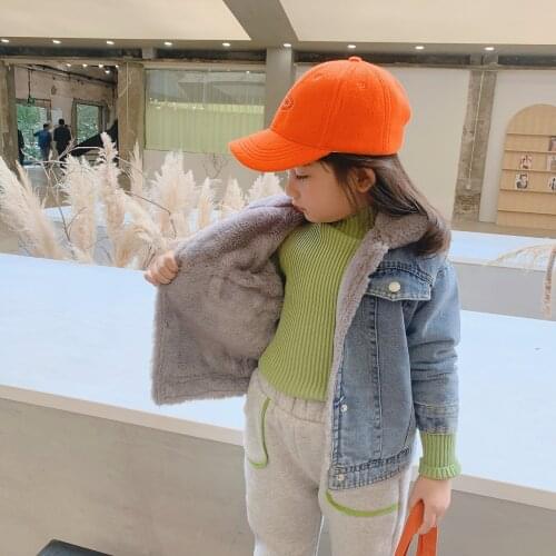 Winter new childrens clothing is a girls faux fur lining denim coat plus velvet denim shirt kids jackets