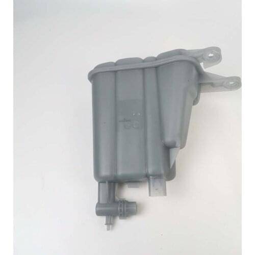 Coolant kettle 8K0121403Q PAB121403 8K0121403AC 8K0121403T for Audi A5 Q5 A4