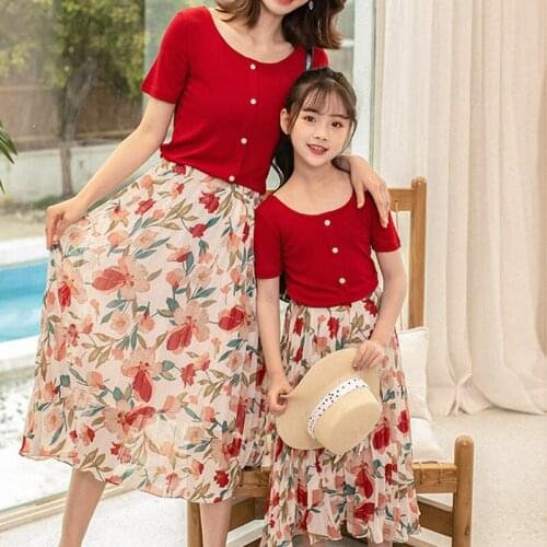 Mother And Daughter Clothing Summer 2022 New Style French Floral Chiffon Skirt Suit Dress Trend Wear Family Matching Outfit