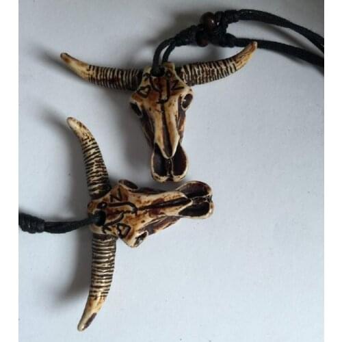 FREE SHIPPING 16 PCS Retro Imitation Bone Powder Bull head skull Necklace