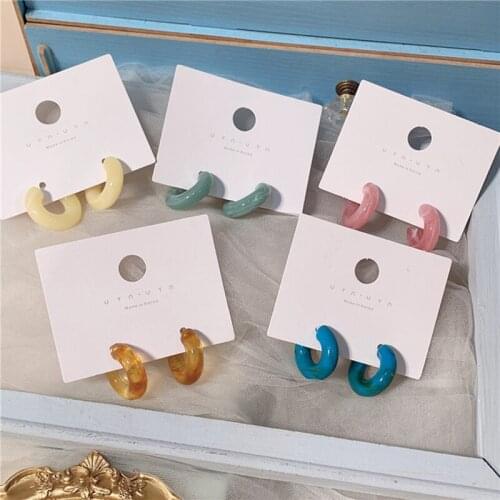 Fashion Resin C Shape Earring Charms Hoop Earrings For Women Crystal Acrylic Circle Huggie Earrings Brincos Trend Jewelry Gift