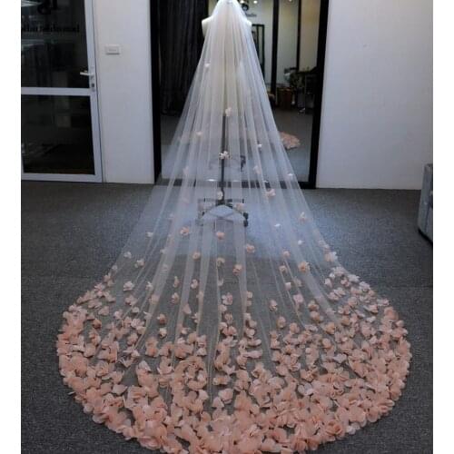 Elegant One Layer Cathedral Wedding Veil with Lace Floral Appliques Vestido De Noiva Longo Custom Made Bridal Veil