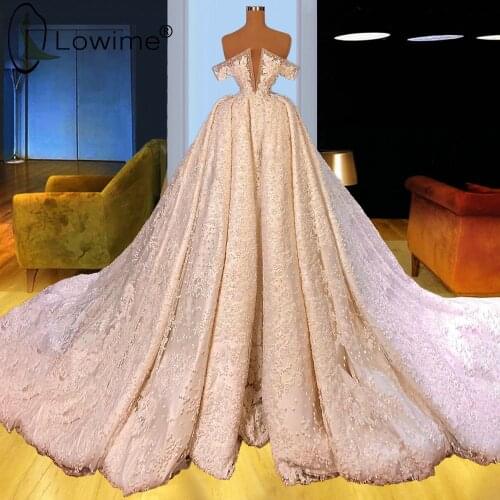 Off Shoulder Puffy A Line Ruched Wedding Dresses 2021 Luxury Lace Pearls Bridal Gowns Custom Maderobe de soirée de mariage