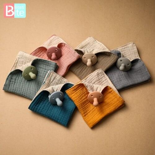 Bite Bites 2Pcs/1Set Baby Silicone Pacifier 100% Cotton Saliva Towel BPA Free Nipple Children Feeding Apron Baby Accessories