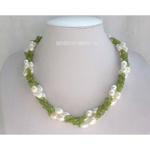 FREE shipping>>>>stunning 3rows 11mm rice white freshwater pearls green peridot necklace y447 6.07