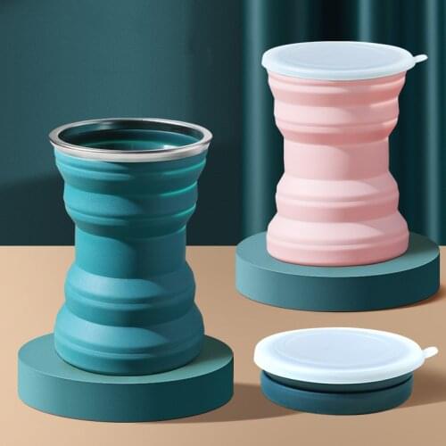 Portable Silicone Folding Water Cup Outdoor Heat Resistant Foldable Mug with Lid Collapsible Travel Drinking Cups for Camping