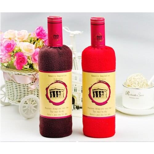 Queen Feel Hand Towels