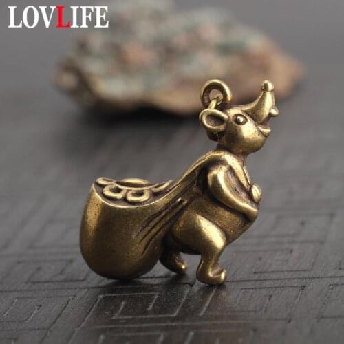 Copper Lucky Money Rat Keychain Pendant Vintage Brass Metal Animal Mouse Key Chains Bag Charm Key Holder Handmade Artwork Gifts