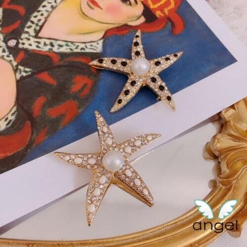 Jewelry baroque brooch starfish super flash light and decoration as a female French ocean palace restoring ancient ways
