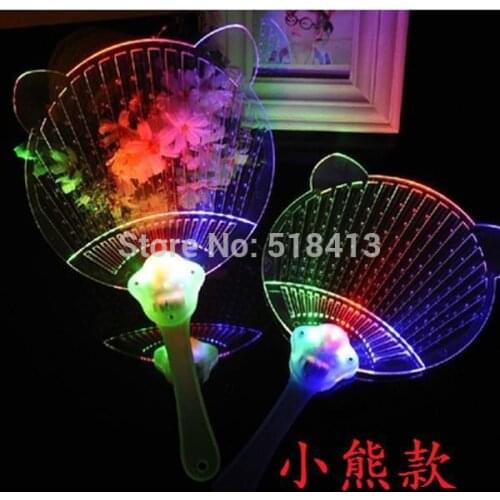 2021 New Plastic Practical Jokes Childrens Colorful Flash Butterfly Toy Bear Glowing Fan Night Market Novelty & Gag Toys 2021