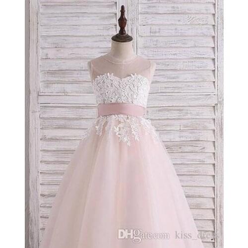Lovely Blush Tulle Flower Girl Dresses Floor Length A-Line Lace Girls Birthday Pageant Dresses Bow Sash Sheer First Communion Dr