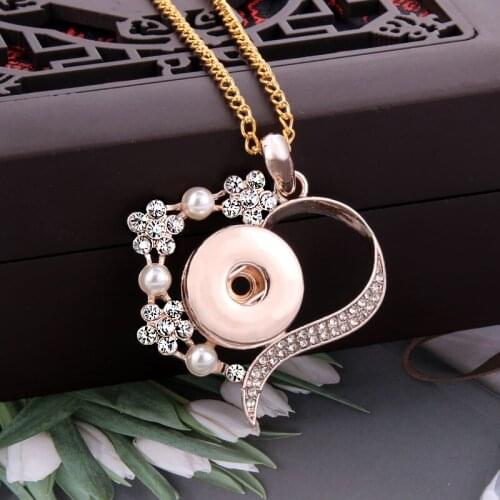 New Rose Gold Heart flower rhinestone Snap Buttons Necklace for Women Fit DIY Ginger Charms 18mm Snap Button Jewelry love Gifts