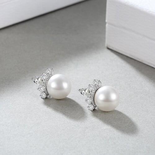 E Natural Shell Pearl Crown Stud 925 Sterling Silver Earrings with Cubic Zirconia For Women Wedding Elegant Fine Jewelry Gift