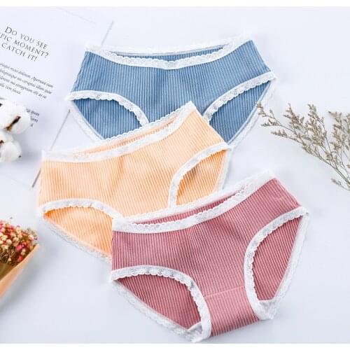 New womens underwear Japanese ribbed cotton underwear women Sexy lace side low waist no trace large size girl student briefs