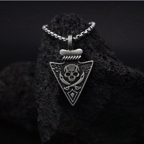 Viking Arrow Pendant Skull Mens Personality Hip Hop Titanium Steel Necklace European and American Retro Style Mens Necklace