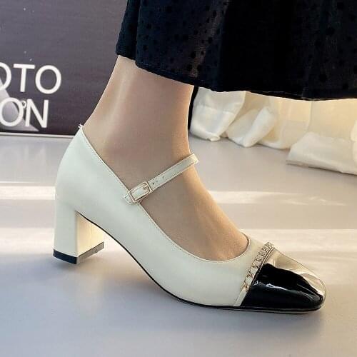 PU Stitching Patent Leather Toe Apricot Sheepskin Insole Office Shoes TPR Sole Metal Chain Elegant Sexy Nightclub High Heels