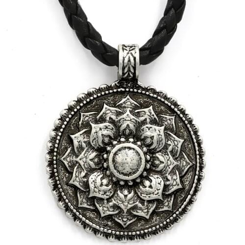 Exquisite Metal Carved Religious Mandala Lotus Pattern Round Pendant Amulet Jewelry Necklace