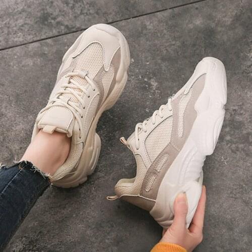 Women Sneakers Warm Plush Thick Sole Lace Up Running Ladies Shoes Patchwork Platform Non Slip Female Daddy Shoes Winter Autumn