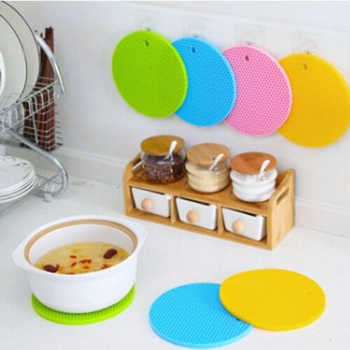 Soft Honeycomb Silicone Placemat Round Anti-slip Mat Heat Insulation Pad Thickened Casserole Mat For Home Kitchen Accessories