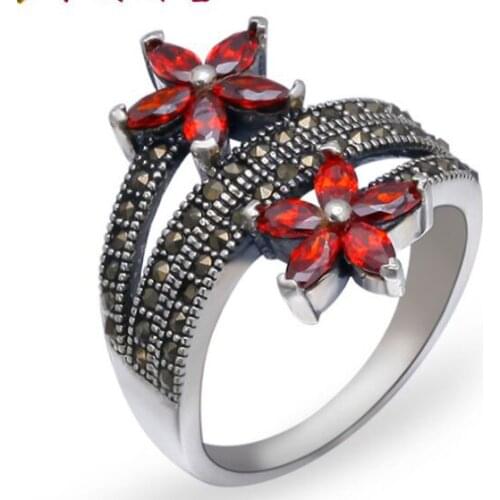 S925 sterling silver woman flowers ring inlaid Marcasite Ring