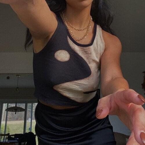 Gothic Tank Top E-girl Aesthetic Sleeveless Cropped Tee Punk Style Vintage Printed Mini Vest Women Summer Camisole Y2K Harajuku