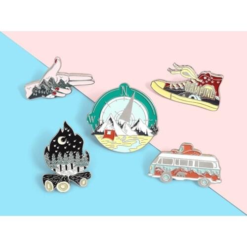 Travel camping set lapel pin fire bus shoes compass hand brooch badge gift road traveler good friend fashion jewelry