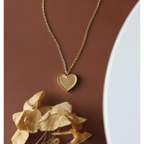 YUN RUO 2021 Not Fade Sexy Elegant Gold Heart Letter Pendant Necklace Woman Jewelry Fashion Titanium Stainless Steel Accessory