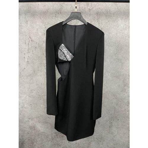 Fashion 2021 New Ladies Long Sleeve V-neck Hollow Diamond Patch Dress 1228