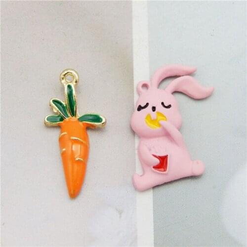 Julie Wang 4PCS Cartoon Rabbit Enamel Carrot Charms Spray-painted Bunny Animal Pendant Bracelet Jewelry Making Accessory