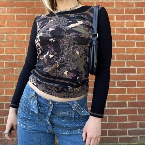 Grunge Black Graphic Print T-shirt 90s Vintage Harajuku Autumn Pullovers Tees Y2K Fairycore Patchwork Crop Top Mall Goth Clothes