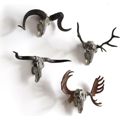 LARGE ARTISAN STYLE ANTLERS SHEEP HORN ANIMAL SKULL HOME FURNISHING A LIVING ROOM WALL HANGING ORIGINALITY BAR METOPE DEER HEAD