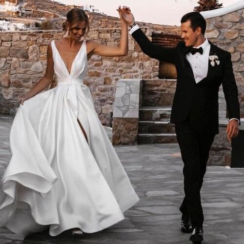 Jiayigong Sleeveless Wedding Dresses