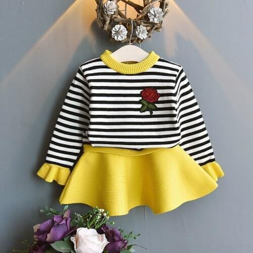 ZWY349 girl clothes new female baby sweater set childrens plaid printing knit suit sweater girls warm sweater skirt two-piece
