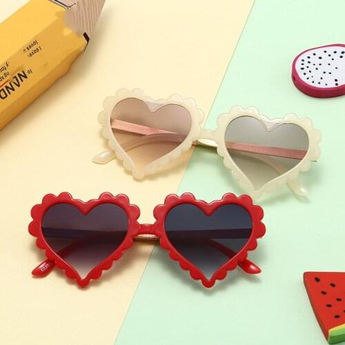 Fashion Retro Design Children Love Heart Cute Sunglasses For Boys Girls Vintage Childrens Kids Baby Lovely Sun Glasses Oculos