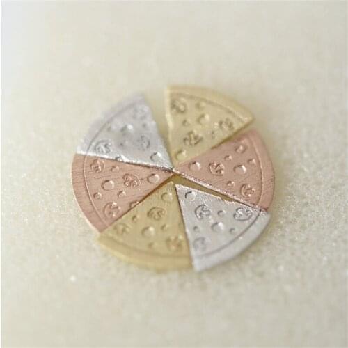 Classic Pizza Interesting Creative Design Delicious Food Model Ladies' Stud Earrings