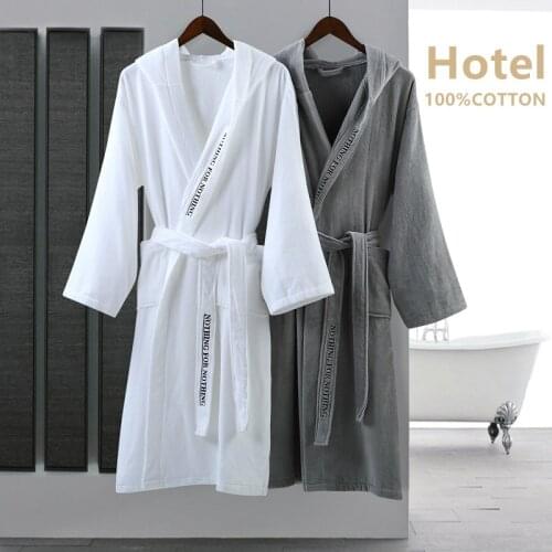 Five Star Hotel Winter Warm Robes Men Women 100% Air Cotton Absorb Water Bathrobe Elegant Letter Embroidered Hooded Bathrobe