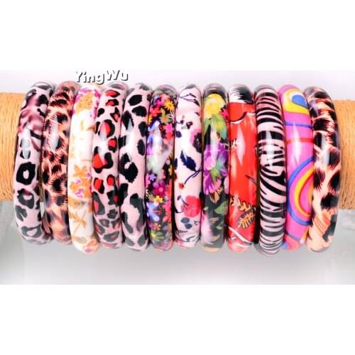 Yingwu 20pcs Wholesale Lots Leopard Print Resin Bangle Cuff Bracelets for Women Girls Smooth Surface Jewelry Party Charm Gifts