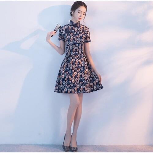 Women Slim Cheongsam Sexy High Split Chinese Traditional Dress Plus Size Women linen short-sleeved mid-length cheongsam Vestido