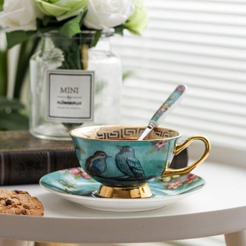 Top Grade Bone China Coffee Cup Creative European Tea Cup Set And Saucer Home Party Afternoon Tea Teacup Porcelain Nice Gift