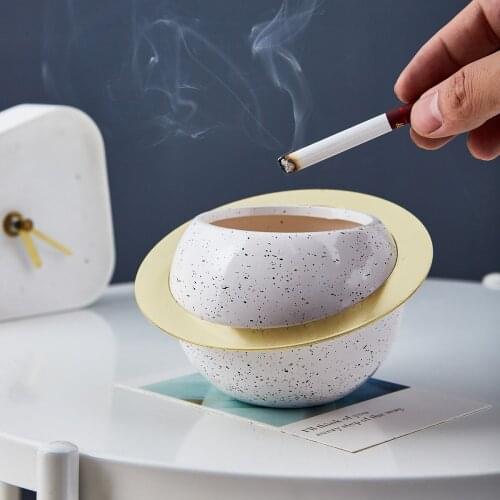 Planet Ashtray Ceramic Portable Ashtray Home Decor Living Room Table Office Accessories Craft Decorations Cigar Ashtray Gift
