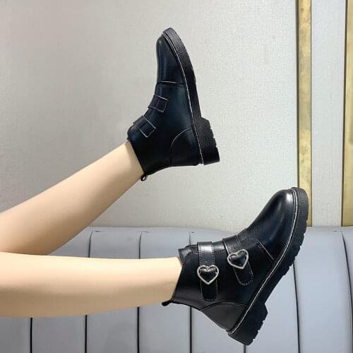 Women Rubber Ankle Boots Ladies Leather Shoes for Women Flat With Fur Short Plush Boots Female Retro Casual Shoes