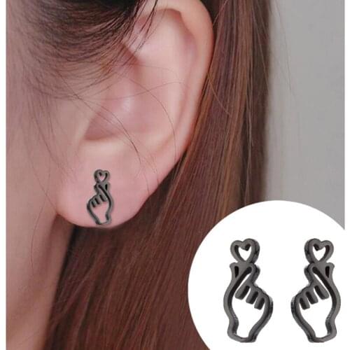 Hollow Out Heart Gesture Earrings Girl Simple Fashion Sweet Stud Earrings for Women Stainless Steel Jewelry AM2148