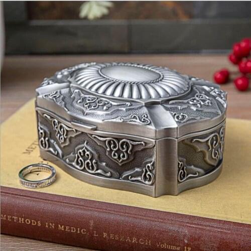 European retro tin metal storage box organizer desktop organizer home organizer for womens jewelry Z179