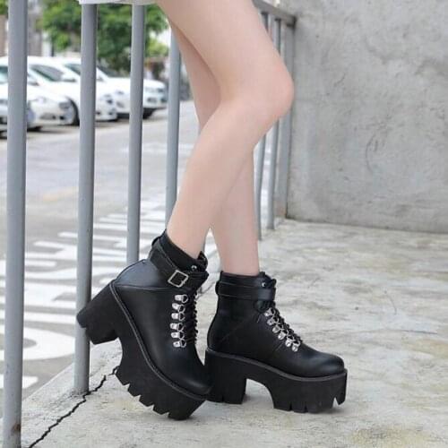 Round Toe Buckle Decoration Platform Boots Women Thick Heel Black Punk Martin Boots Women Motorcycle Boots Women