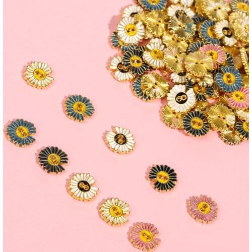 20pcs 8mm Little Daisy Mini Buttons Metal Colorful Round Bread Buttons Doll Buttons for 1/12 1/6 Diy Sewing Blyth Doll Clothing