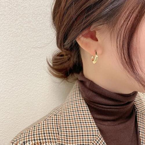 Needle Simple Senior C Shape Geometry Stud Earrings For Women Trend Fine Jewelry Birthday Party Gifts SAE584